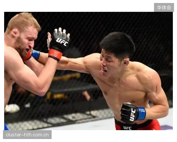 除了比赛收入,UFC的装备赞助费根据选手资历提供数千至数万美元不等的补贴。 除了比赛收入,UFC的装备赞助费根据选手资历提供数千至数万美元不等的补贴。